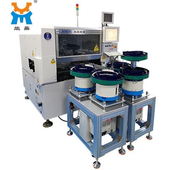 炬鼎異形插件機(jī)：革新制造業(yè)的智能選擇