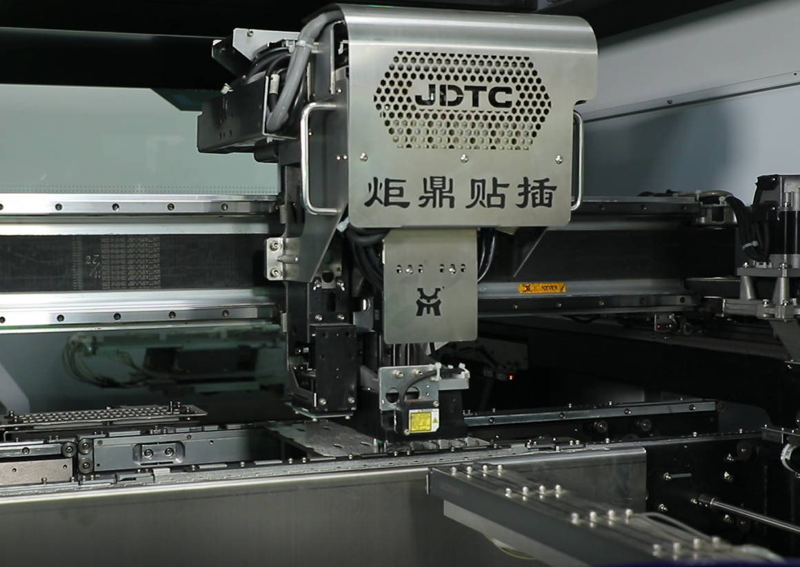 分析自動插件機(jī)對電子行業(yè)有什么深遠(yuǎn)影響