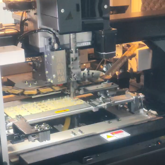 算清這筆賬：投資自動插件機的真實投資回報率（ROI）分析?